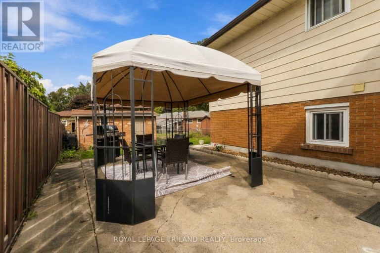 130 FUNDY AVENUE, London East (East O), Ontario, N5W1R9