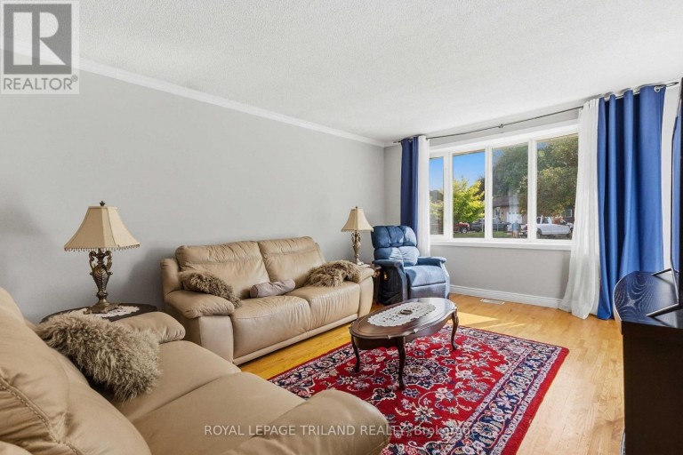 130 FUNDY AVENUE, London East (East O), Ontario, N5W1R9