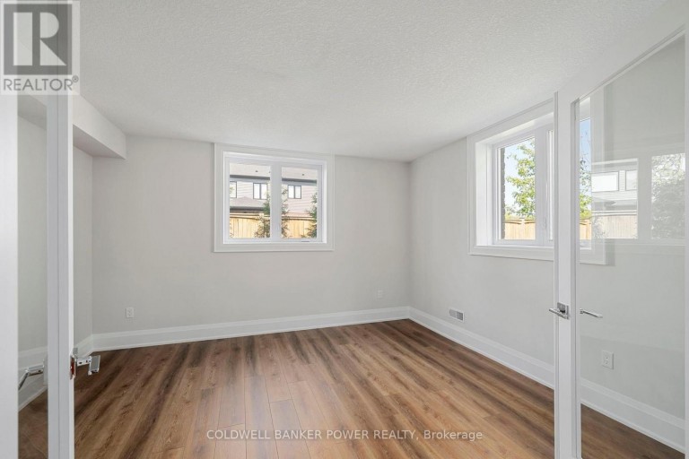 9 - 1710 IRONWOOD ROAD, London South (South K), Ontario, N6K0G9