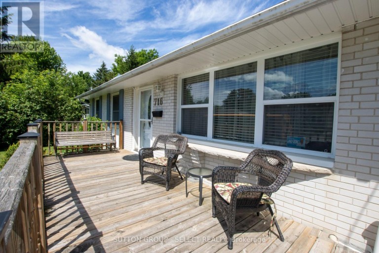 716 MONSARRAT AVENUE, London East (East A), Ontario, N5Y4M9