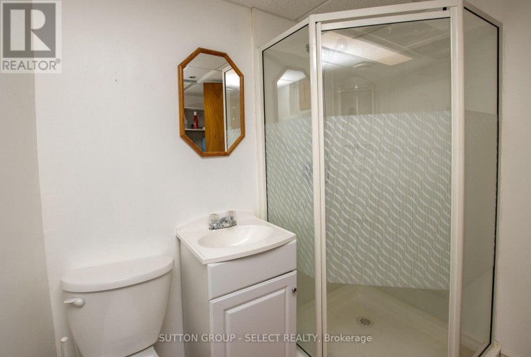 716 MONSARRAT AVENUE, London East (East A), Ontario, N5Y4M9