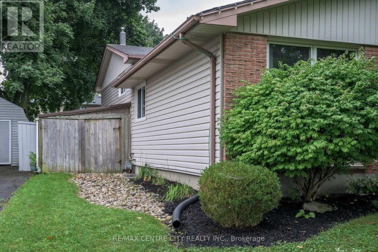 71 ARDSLEY ROAD, London North (North I), Ontario, N6G3J4