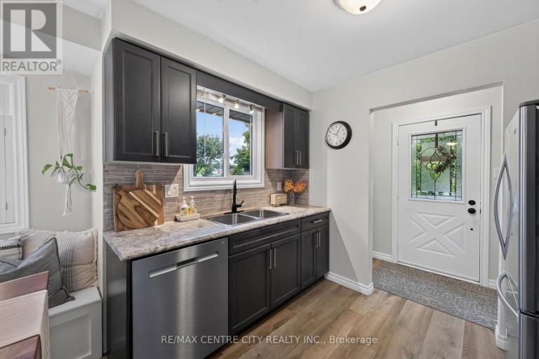71 ARDSLEY ROAD, London North (North I), Ontario, N6G3J4