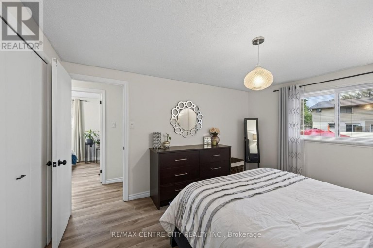 71 ARDSLEY ROAD, London North (North I), Ontario, N6G3J4
