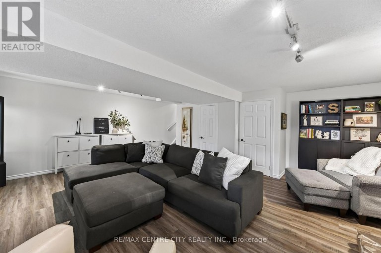 71 ARDSLEY ROAD, London North (North I), Ontario, N6G3J4