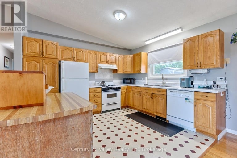 2935 BURNSTOWN ROAD, Horton, Ontario, K7V3Z4