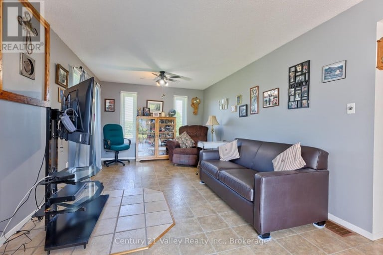 2935 BURNSTOWN ROAD, Horton, Ontario, K7V3Z4