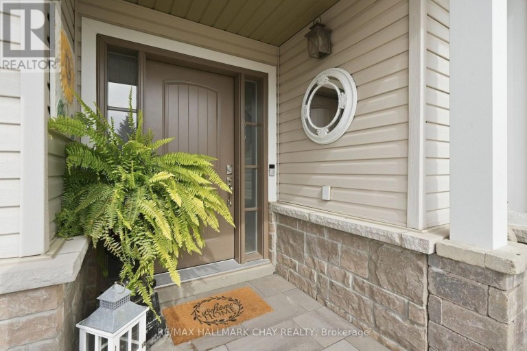 2 NADMARC COURT, Essa (Angus), Ontario, L0M1B4