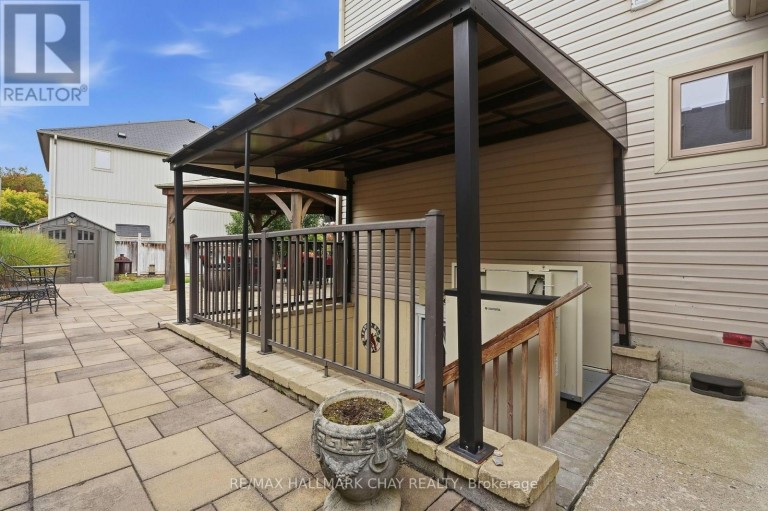 2 NADMARC COURT, Essa (Angus), Ontario, L0M1B4