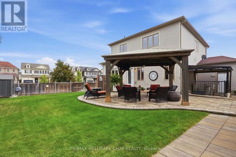 2 NADMARC COURT, Essa (Angus), Ontario, L0M1B4