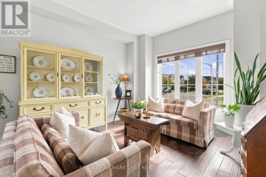 2 NADMARC COURT Essa (Angus) Ontario photo 8