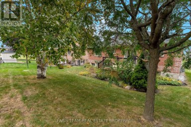 4 CHARLES STREET Penetanguishene Ontario photo 23