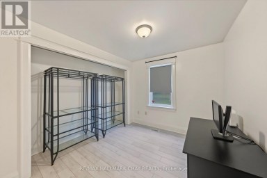 70 DOUGLAS STREET Orillia Ontario photo 5