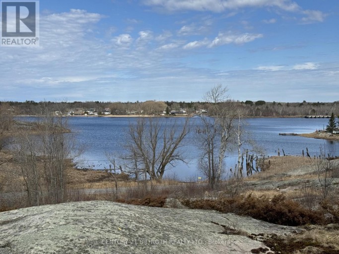 5 ROSEDALE AVENUE, Parry Sound Remote Area (Wallbridge), Ontario, P0G1B0