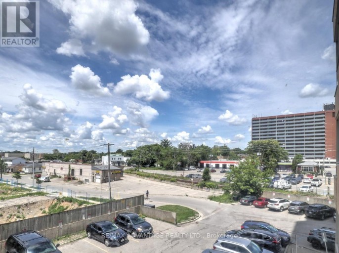 304 - 695 RICHMOND STREET, London East (East F), Ontario, N6A5M8