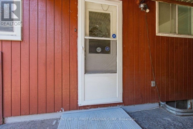 17 EDGEMERE CRESCENT, London South (South T), Ontario, N5Z4M6
