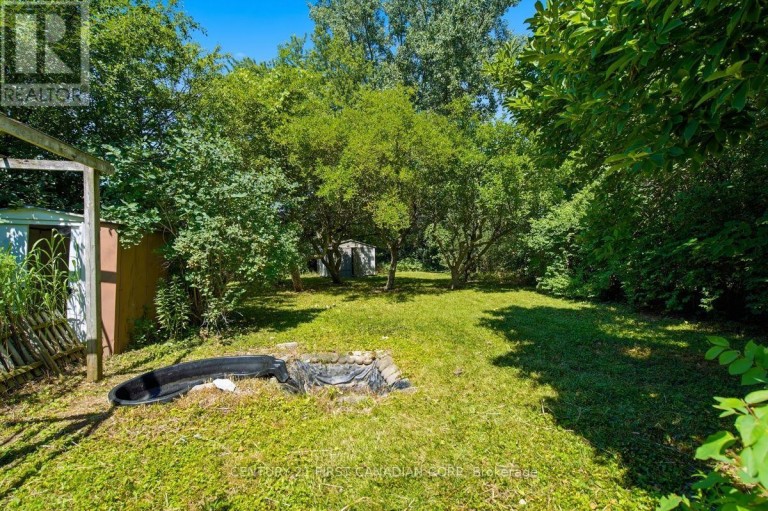 17 EDGEMERE CRESCENT, London South (South T), Ontario, N5Z4M6