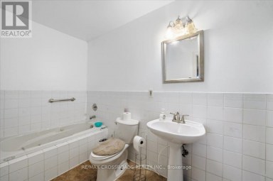 239 ISLAND ROAD Toronto (Rouge) Ontario photo 29