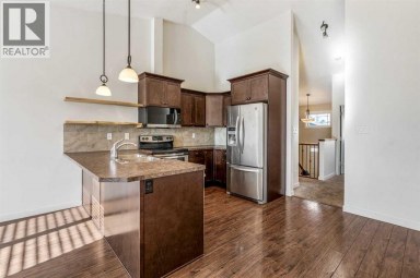2, 209 Lettice Perry Road N Lethbridge Alberta photo 15