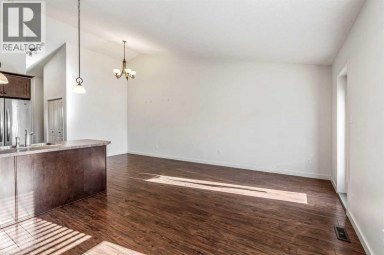 2, 209 Lettice Perry Road N Lethbridge Alberta photo 17