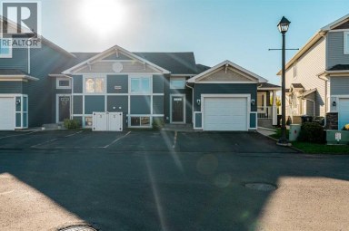2, 209 Lettice Perry Road N Lethbridge Alberta photo 2