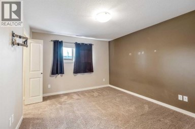 2, 209 Lettice Perry Road N Lethbridge Alberta photo 28