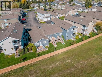 2, 209 Lettice Perry Road N Lethbridge Alberta photo 35