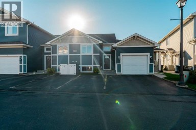 2, 209 Lettice Perry Road N Lethbridge Alberta photo 4