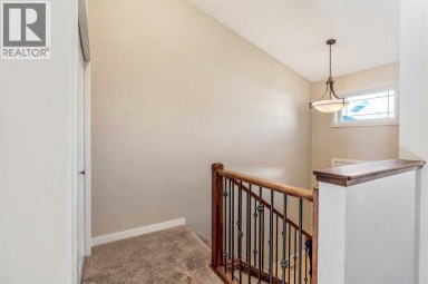 2, 209 Lettice Perry Road N Lethbridge Alberta photo 5