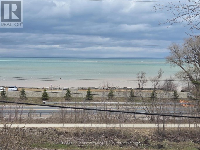 190 LAKESHORE ROAD E, Blue Mountains, Ontario, L9Y0M9