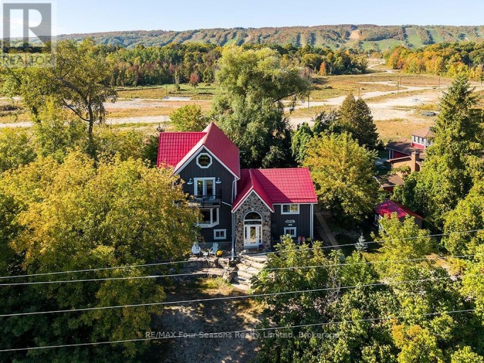 190 LAKESHORE ROAD E, Blue Mountains, Ontario, L9Y0M9