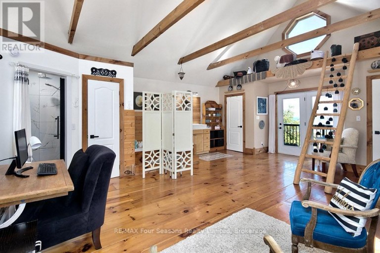 190 LAKESHORE ROAD E, Blue Mountains, Ontario, L9Y0M9