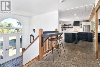 190 LAKESHORE ROAD E Blue Mountains Ontario photo 8