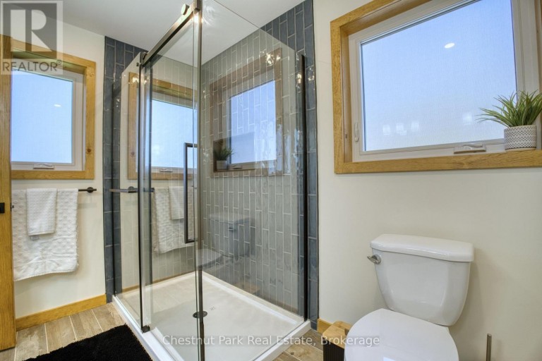 23 MAPLE DRIVE, Northern Bruce Peninsula, Ontario, N0H1Z0