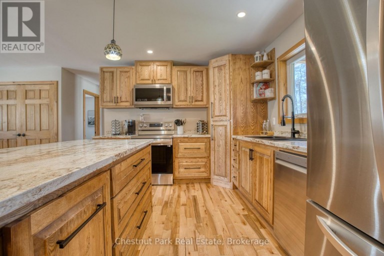 23 MAPLE DRIVE, Northern Bruce Peninsula, Ontario, N0H1Z0