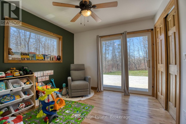 23 MAPLE DRIVE, Northern Bruce Peninsula, Ontario, N0H1Z0