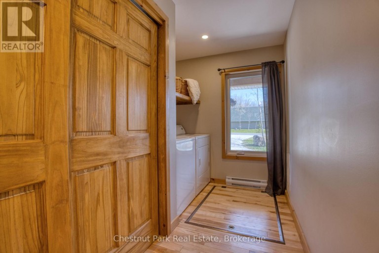 23 MAPLE DRIVE, Northern Bruce Peninsula, Ontario, N0H1Z0