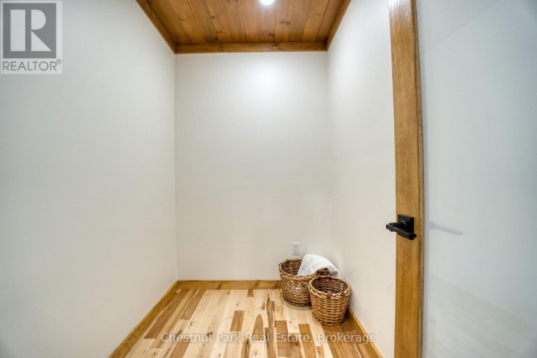 23 MAPLE DRIVE, Northern Bruce Peninsula, Ontario, N0H1Z0