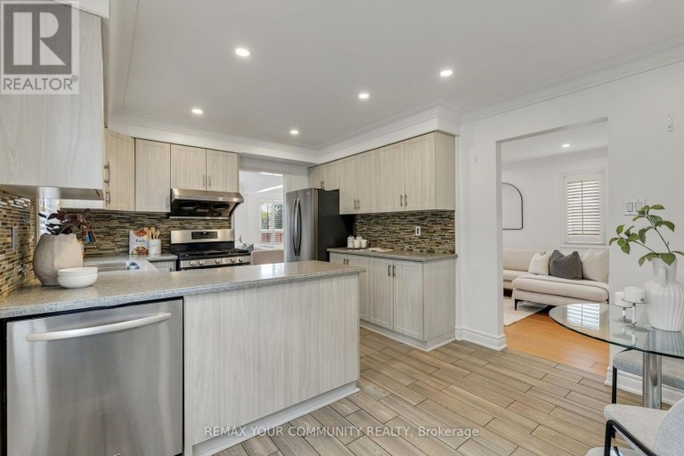7155 ASPEN AVENUE, Mississauga (Meadowvale), Ontario, L5N5P2
