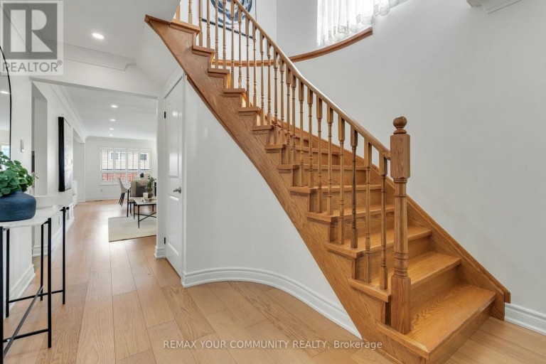 7155 ASPEN AVENUE, Mississauga (Meadowvale), Ontario, L5N5P2