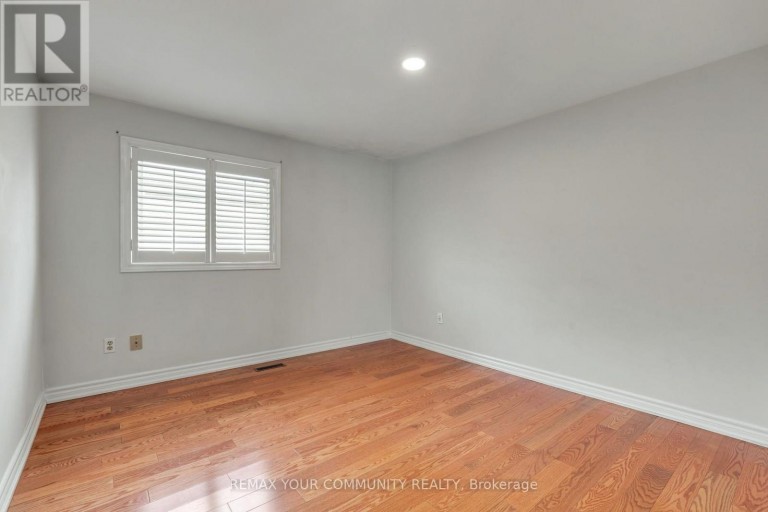 7155 ASPEN AVENUE, Mississauga (Meadowvale), Ontario, L5N5P2