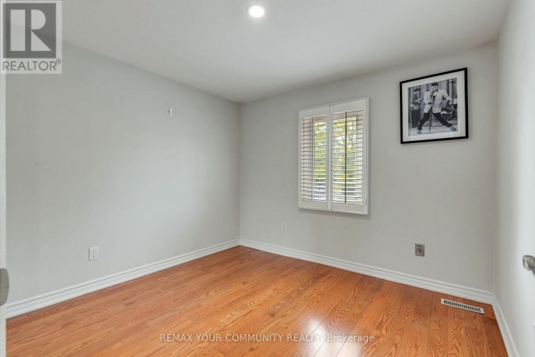 7155 ASPEN AVENUE, Mississauga (Meadowvale), Ontario, L5N5P2