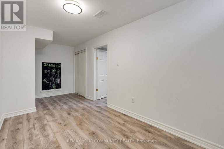 7155 ASPEN AVENUE, Mississauga (Meadowvale), Ontario, L5N5P2