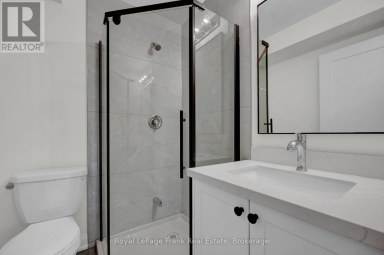 323 ANDERSON AVENUE Oshawa (McLaughlin) Ontario photo 32