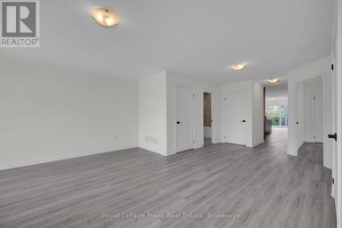 323 ANDERSON AVENUE Oshawa (McLaughlin) Ontario photo 8