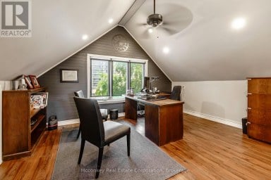 300 AYLMER STREET N Peterborough (Town Ward 3) Ontario photo 24