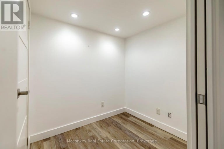 300 AYLMER STREET N, Peterborough (Town Ward 3), Ontario, K9J3K7