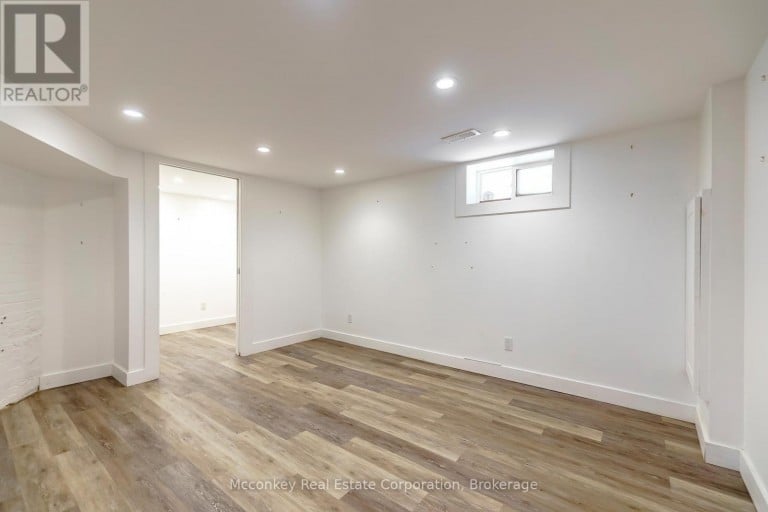300 AYLMER STREET N, Peterborough (Town Ward 3), Ontario, K9J3K7