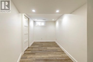 300 AYLMER STREET N Peterborough (Town Ward 3) Ontario photo 37
