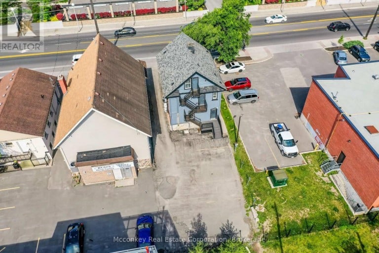 300 AYLMER STREET N, Peterborough (Town Ward 3), Ontario, K9J3K7